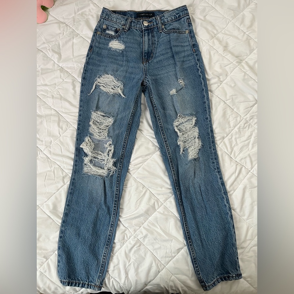 Aeropostale High-Rise Mom Jean